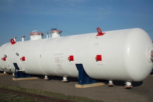 «Курганхиммаш» изготовил газовый сепаратор объемом 50 метров кубических